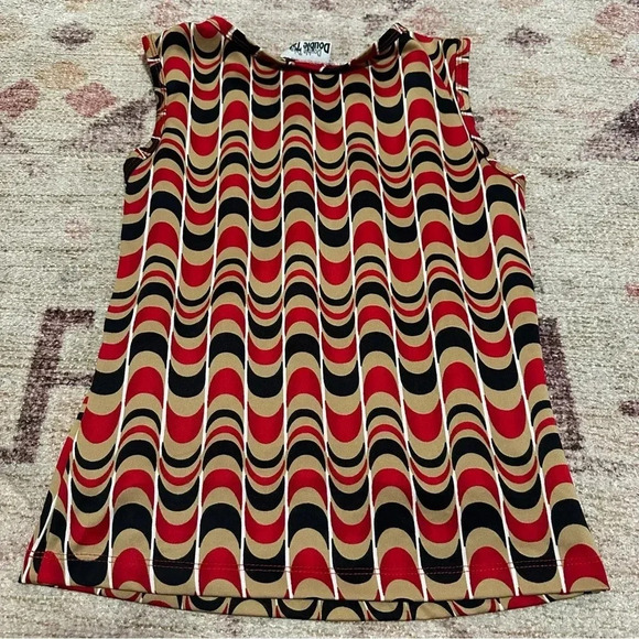 Vintage 90’s red, black, and tan wavy print sleeveless top 
Size small - Picture 5 of 10